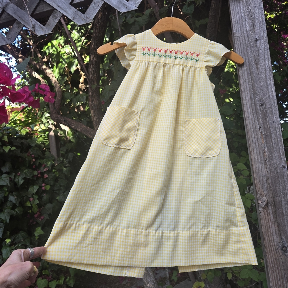 🎈2 For $15  Sale! Vintage 70s Handmade Girls Apron Gingham Pinafore 4t